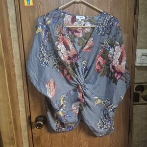 Umgee Slate-Blue Floral Twist-Front Tunic.    Box 39